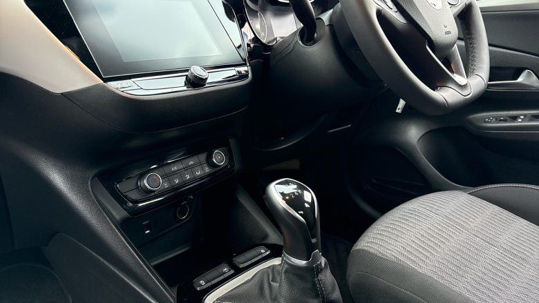 Vauxhall Corsa 1.2 Design 5dr Petrol Hatchback